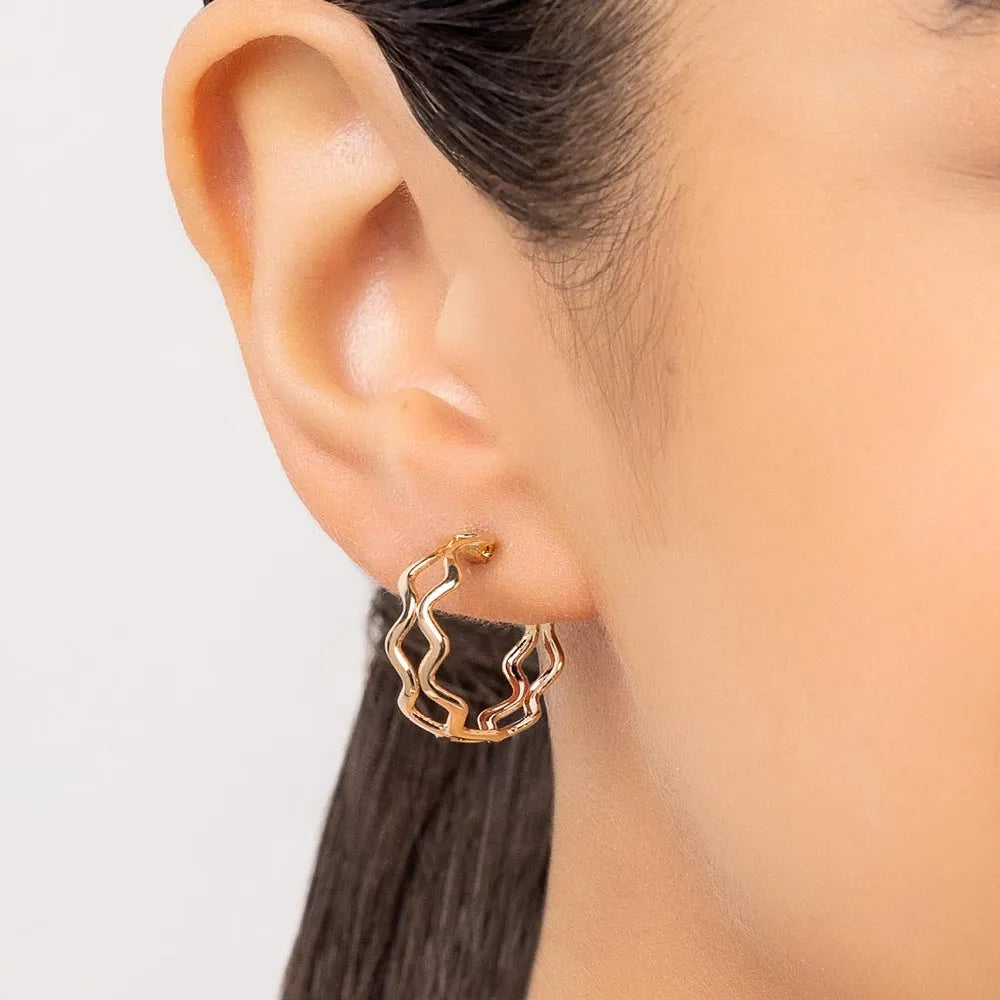 18K GOLD PLATED WAVY HALF-HOOP EARRING - 52723600